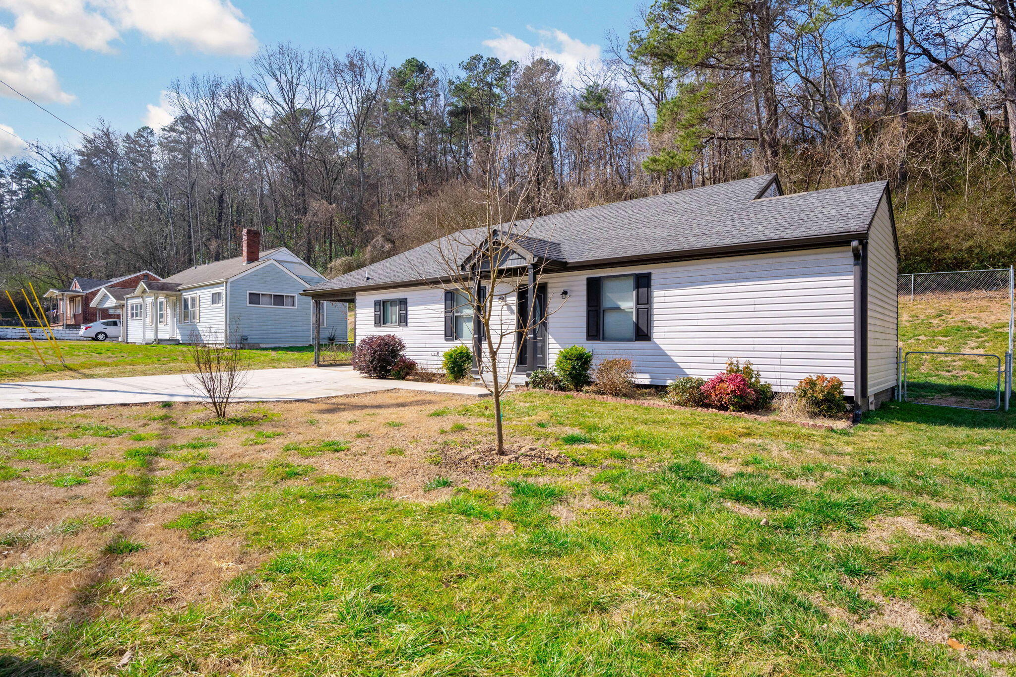 119 Hogan Road Rossville, GA 30741 - Photo 2 of 27 2-web-or-mls-DSC_9451