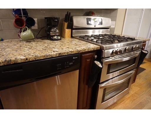35 Arcadia Boulevard Springfield, MA 01118 - Photo 9 of 35 Gallery Image 9
