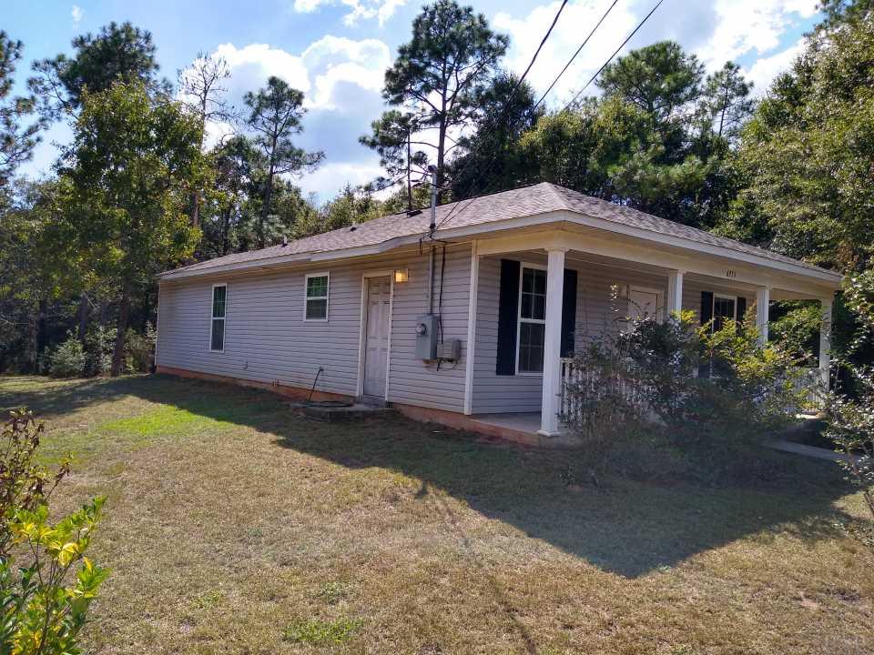 6953 Trail Ride South Milton, FL 32570 - Photo 3 of 33 Gallery Image 3