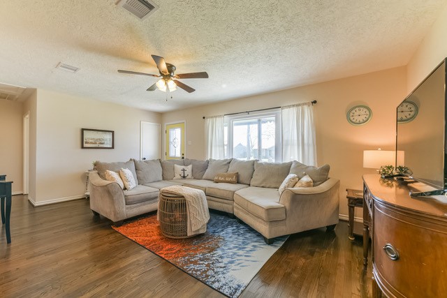 3631 Luca Street Houston, TX 77021 - Photo 11 of 49