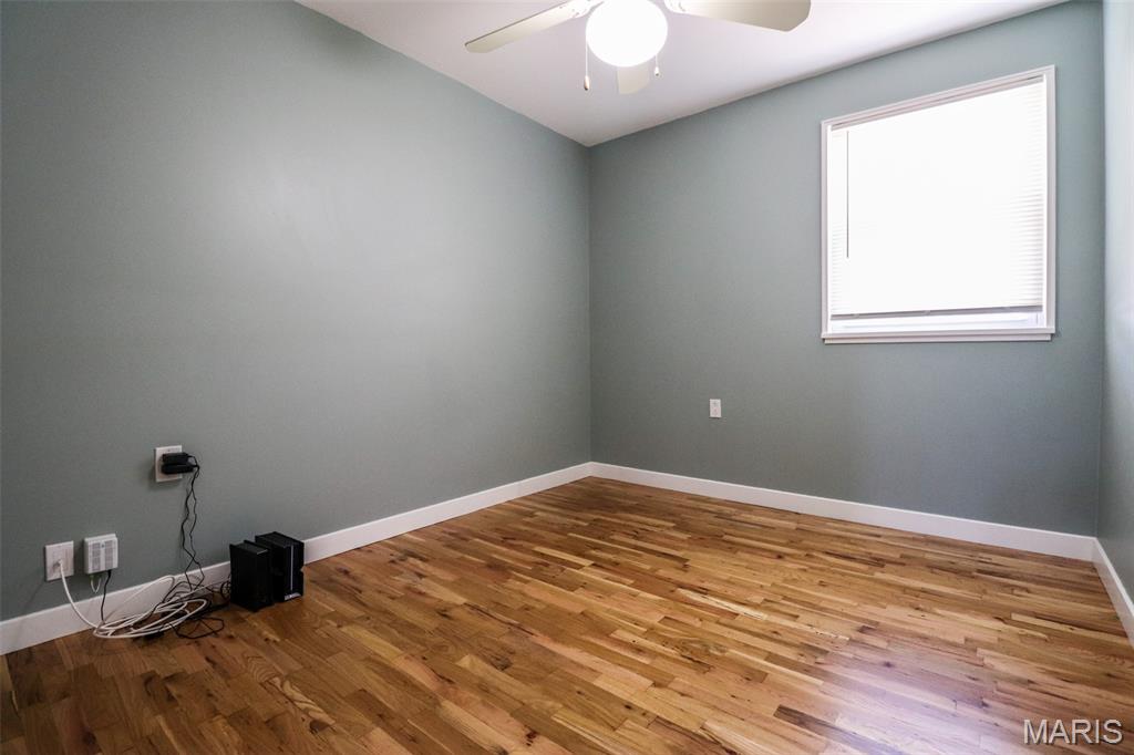 9110 Radiom Drive St. Louis, MO 63123 - Photo 9 of 23
