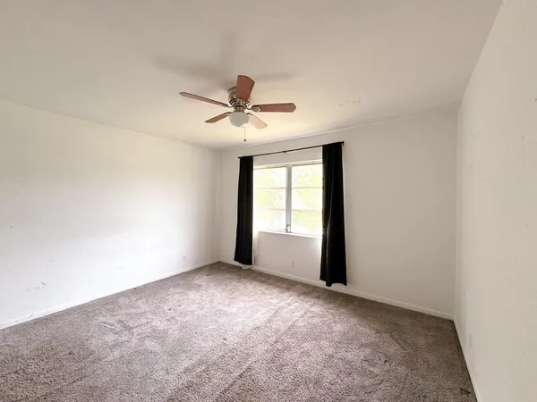 $1,800 | 12 Northeast 19th Court, Unit 204A, Wilton Manors, FL 33305