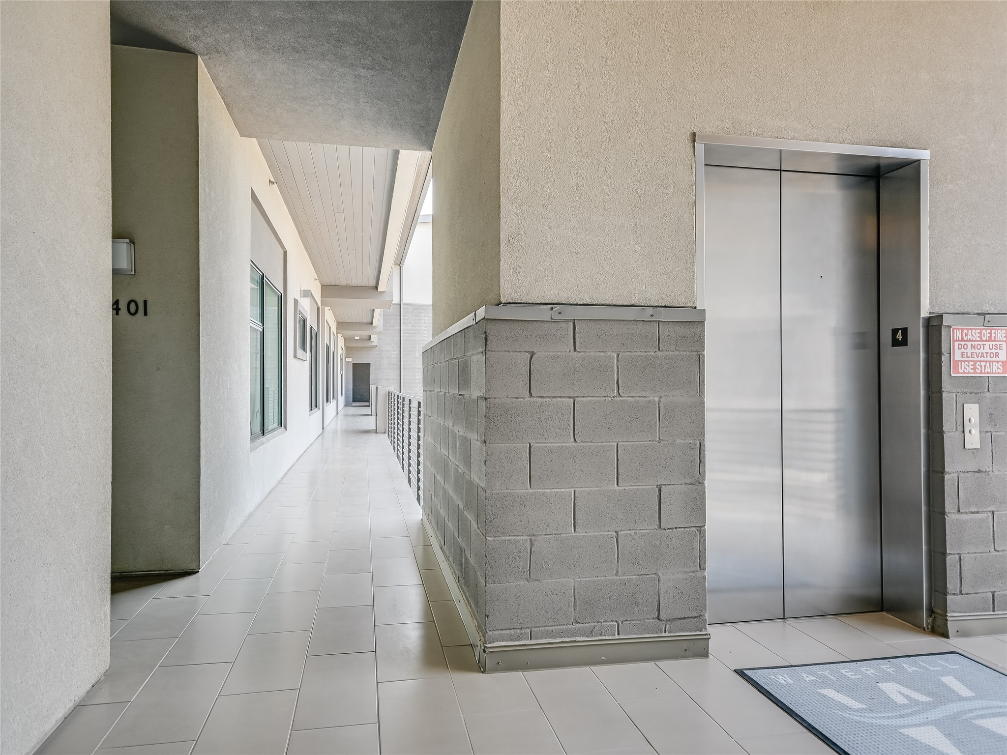 5921 Hiline Road, Unit 2403 Austin, TX 78734 - Photo 23 of 35 2402 is just the second unit away from the elevator.