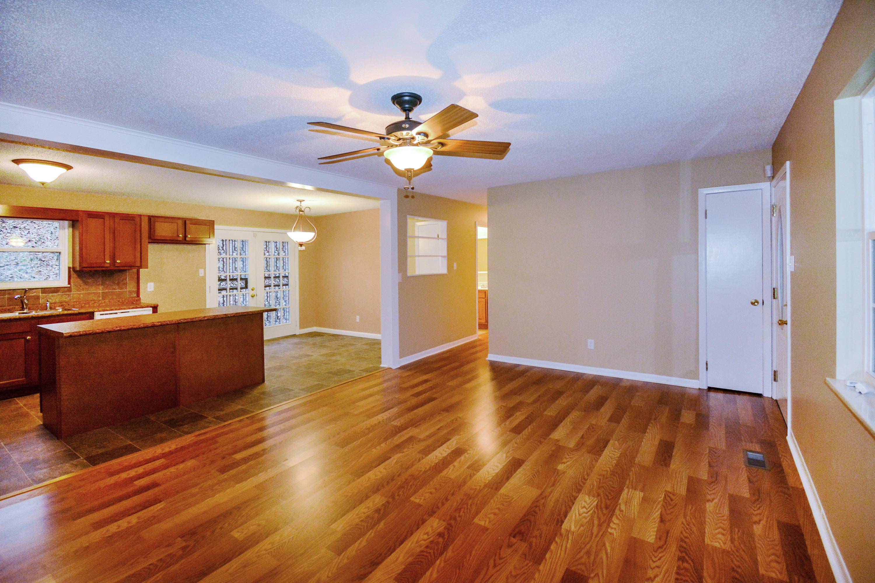 206 Chestnut Ridge Road Andersonville, TN 37705 - Photo 11 of 21 DSC_0879