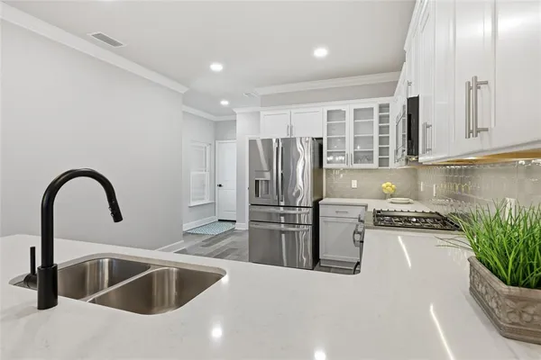 $436,400 | 9541 Southwest 66th Lane, Gainesville, FL 32608