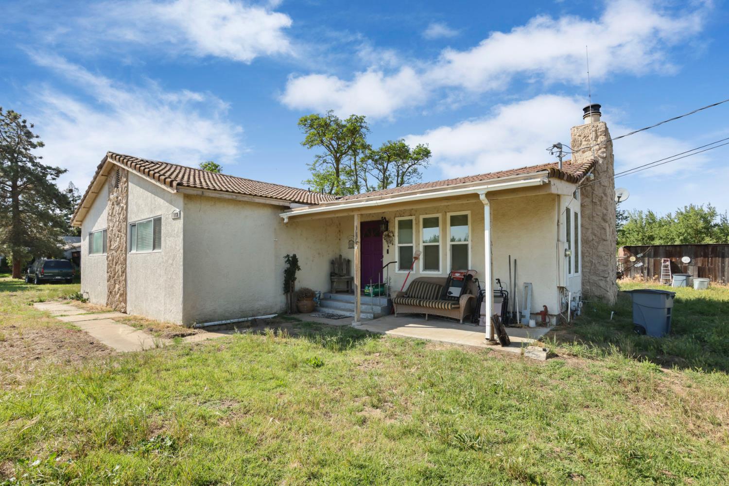 7769 Lathrop Road Manteca, CA 95336 - Photo 5 of 11