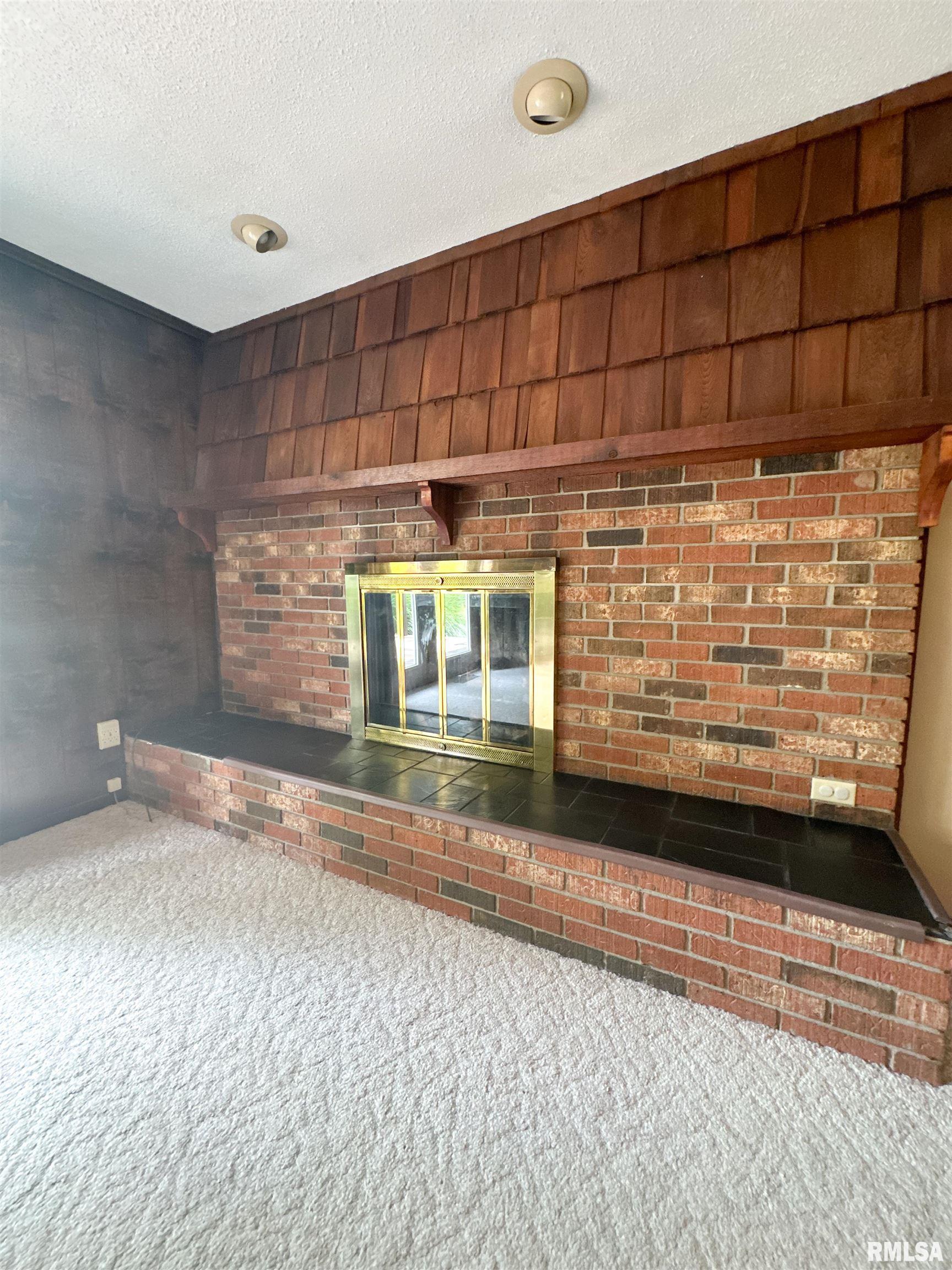 10619 Samuel Road Carterville, IL 62918 - Photo 11 of 36