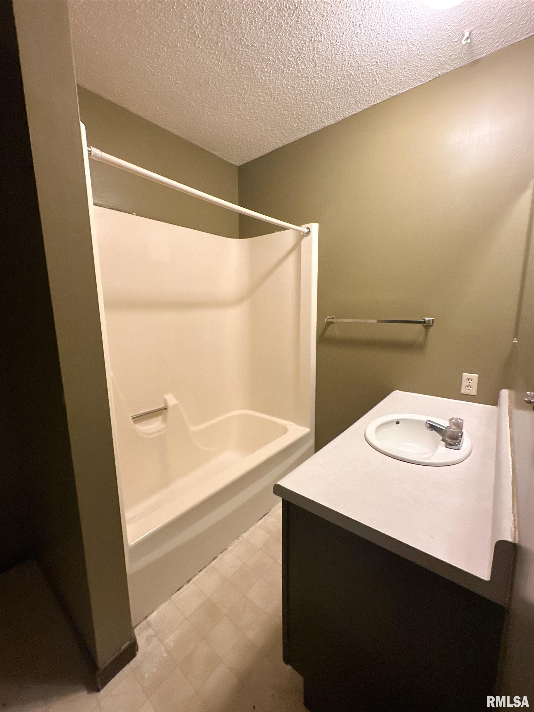 10619 Samuel Road Carterville, IL 62918 - Photo 22 of 36