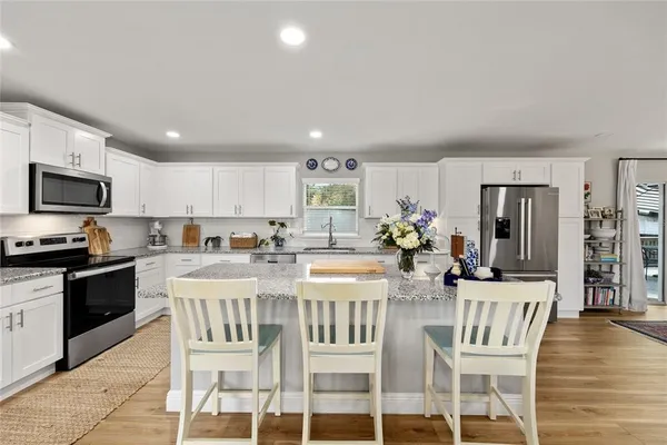 $369,000 | 723 Southeast 40th Terrace, Ocala, FL 34471