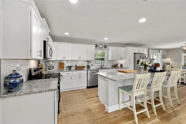 $369,000 | 723 Southeast 40th Terrace, Ocala, FL 34471