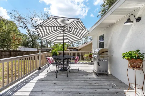 $369,000 | 723 Southeast 40th Terrace, Ocala, FL 34471