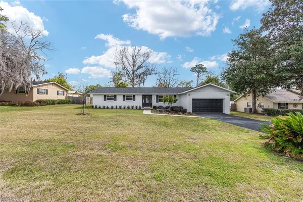 $369,000 | 723 Southeast 40th Terrace, Ocala, FL 34471