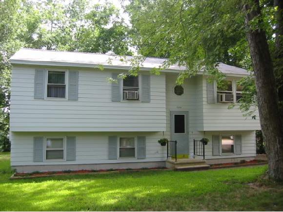 80 Pine Island Road Manchester, NH 03103 - Photo 1 of 1