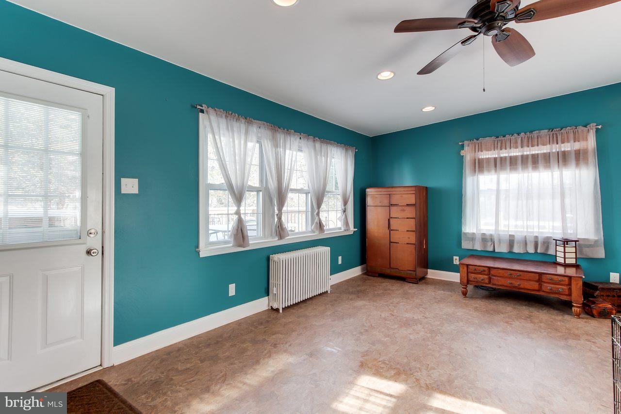 113 Wynwood Road York, PA 17402 - Photo 14 of 28 Gallery Image 14