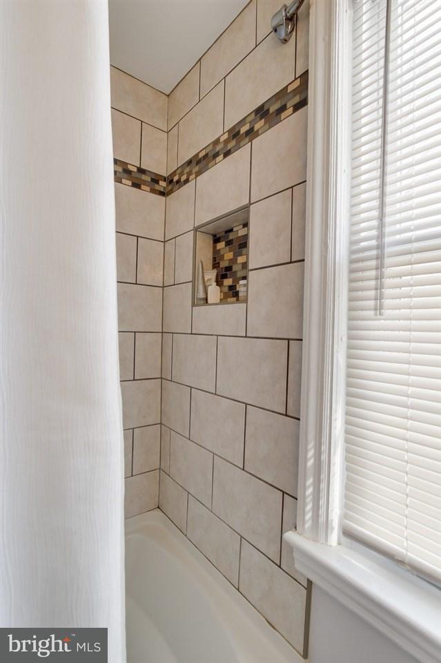 113 Wynwood Road York, PA 17402 - Photo 23 of 28 Gallery Image 23