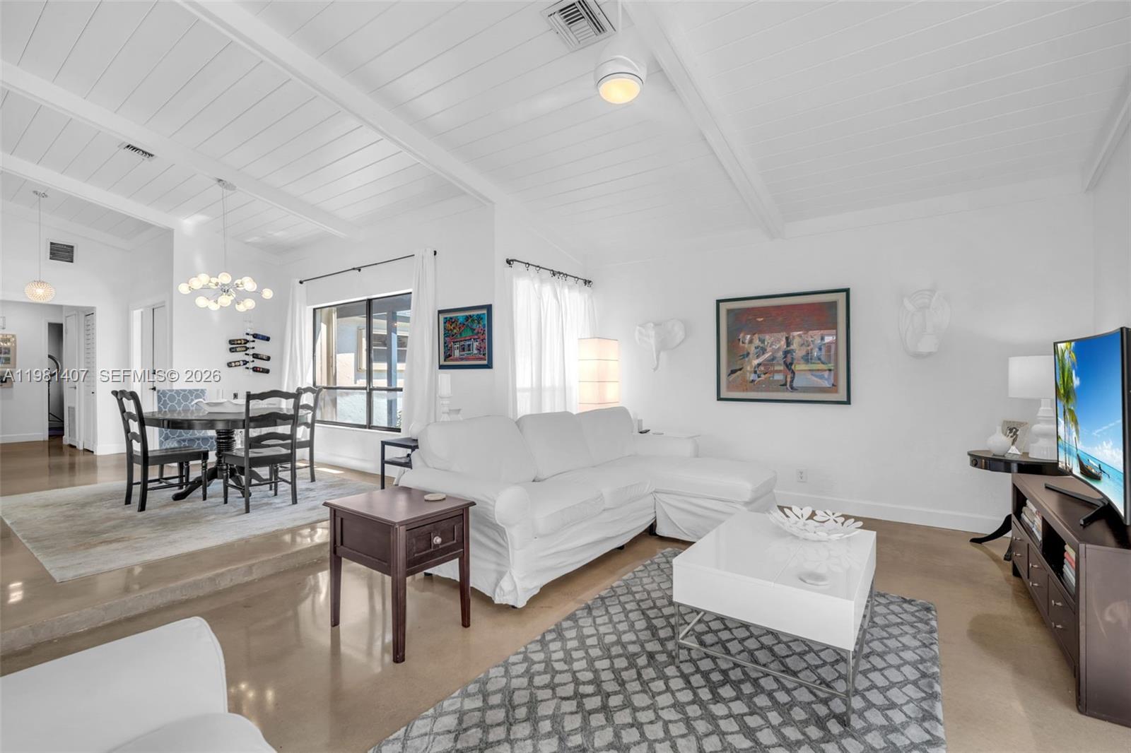 211 Southwest 87th Terrace Plantation, FL 33324 - Photo 24 of 54