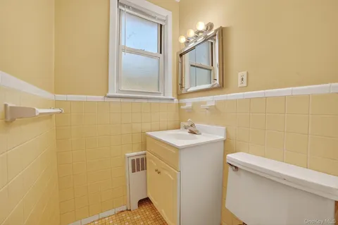 $245,000 | 12 Wildwood Road, Unit B20, Hartsdale, NY 10530