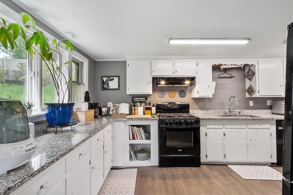 1 Union Street Amesbury, MA 01913 - Photo 13 of 42