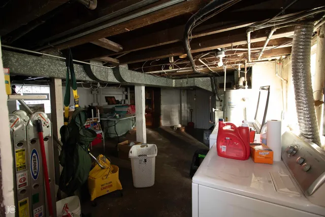 $210,000 | 10540 Princess Avenue, Chicago Ridge, IL 60415