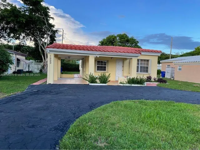 $750,000 | 1223 Northeast 181st Street, North Miami Beach, FL 33162