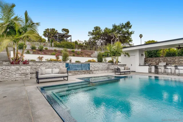 $9,999,999 | 6389 Castejon Drive, La Jolla, CA 92037