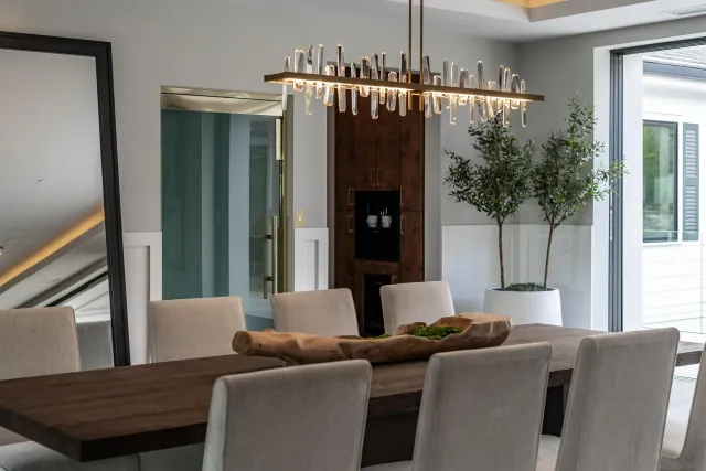 $9,999,999 | 6389 Castejon Drive, La Jolla, CA 92037