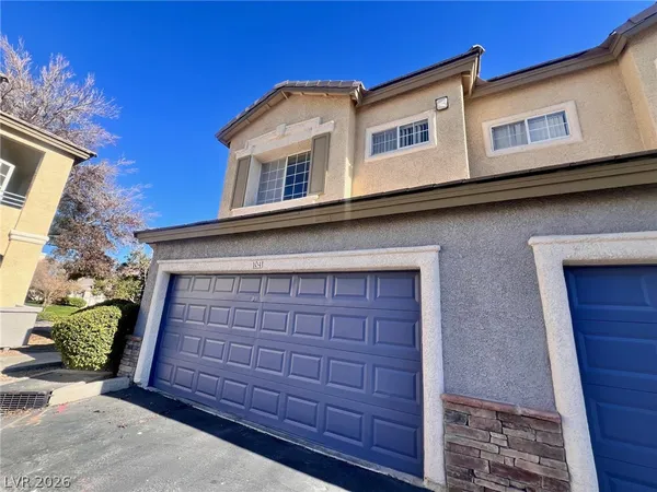 $2,040 | 1604 Queen Victoria Street, Unit 104, Las Vegas, NV 89144