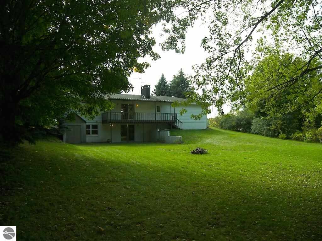 2593 Nelson Road Traverse City, MI 49686 - Photo 59 of 90 1791273-58.JPG