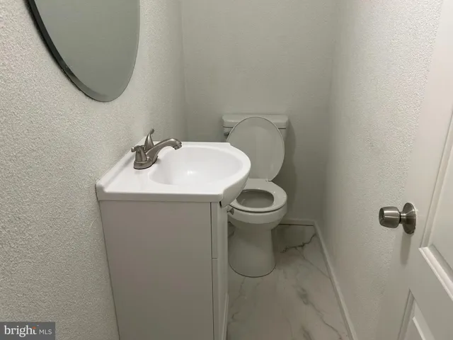 $1,800 | 126 Fronefield Avenue, Linwood, PA 19061