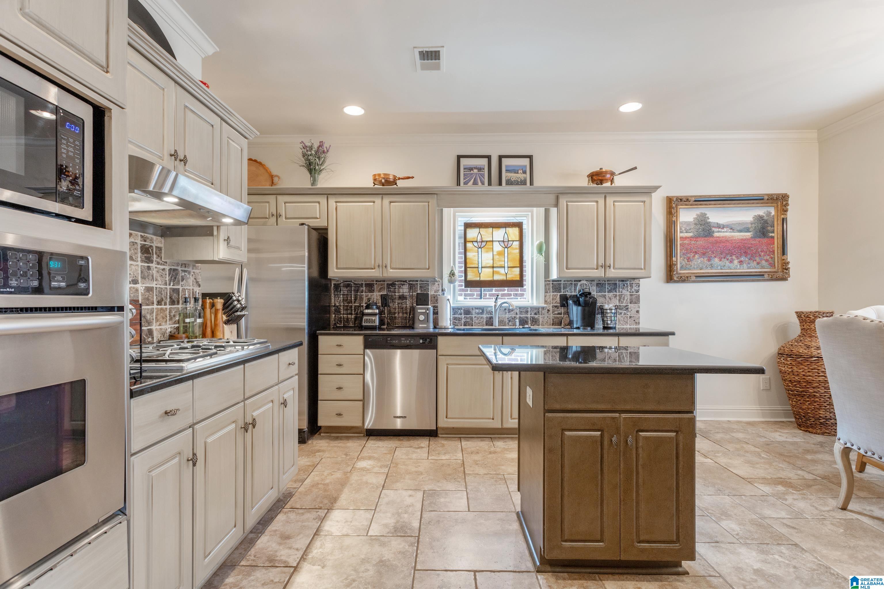 2217 Sterling Ridge Circle Birmingham, AL 35216 - Photo 15 of 49