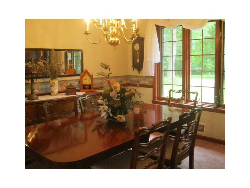 162 Spohn Road Freeport, PA 16229 - Photo 12 of 25 Dining Room.