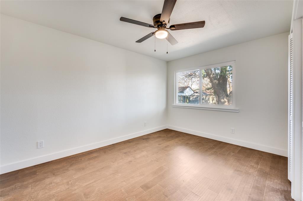 2501 South Fielder Road Arlington, TX 76015 - Photo 12 of 25