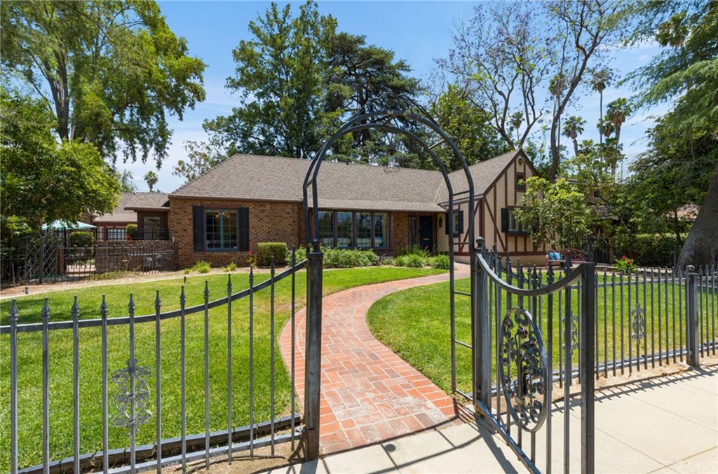 Howard P. Younglove House, ca. 1927