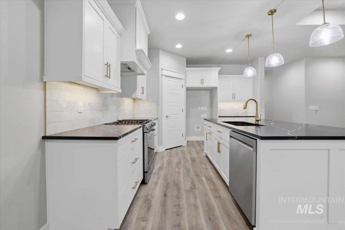 1741 Kayak Road Emmett, ID 83617 - Photo 18 of 35