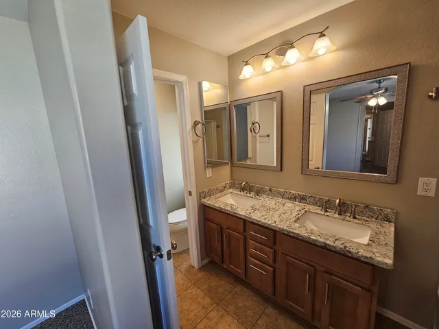 $2,200 | 4666 East Redfield Road, Gilbert, AZ 85234