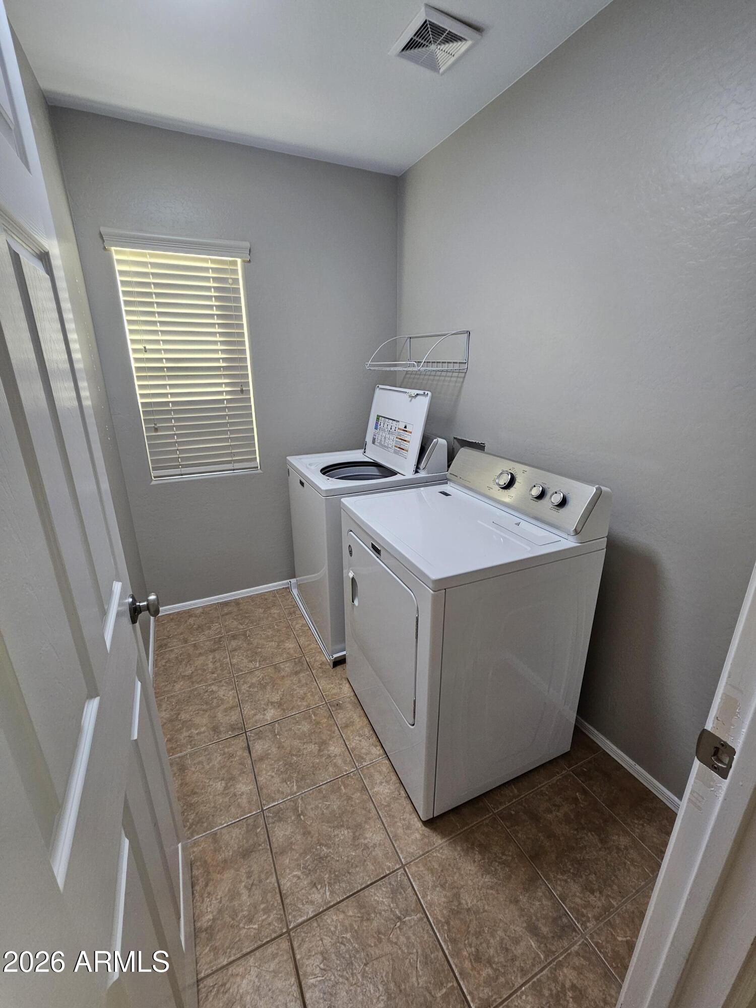 4666 East Redfield Road Gilbert, AZ 85234 - Photo 20 of 22 Redfield Laundry 26
