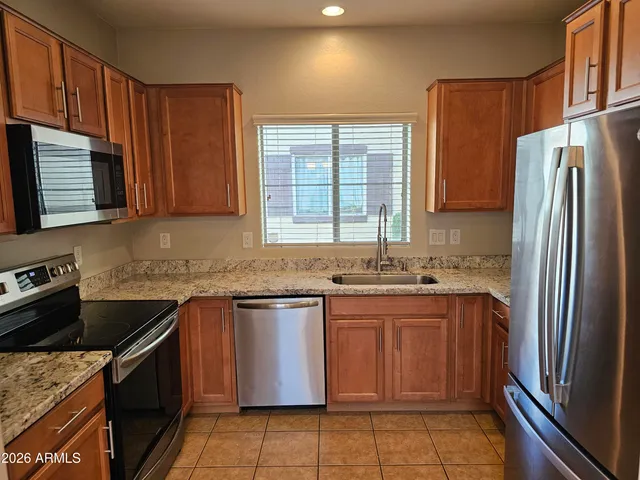 $2,200 | 4666 East Redfield Road, Gilbert, AZ 85234