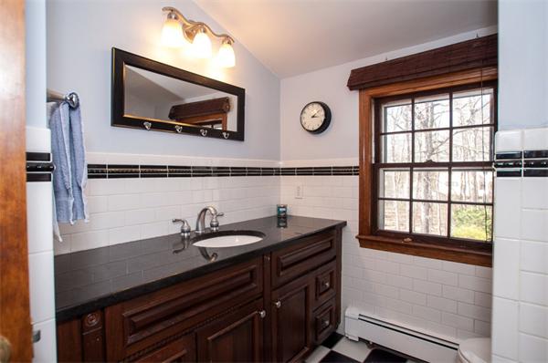 15 Coach Road Walpole, MA 02081 - Photo 17 of 30 Gallery Image 17