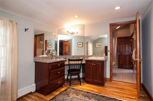 15 Coach Road Walpole, MA 02081 - Photo 25 of 30 Gallery Image 25