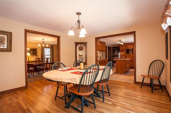 15 Coach Road Walpole, MA 02081 - Photo 8 of 30 Gallery Image 8