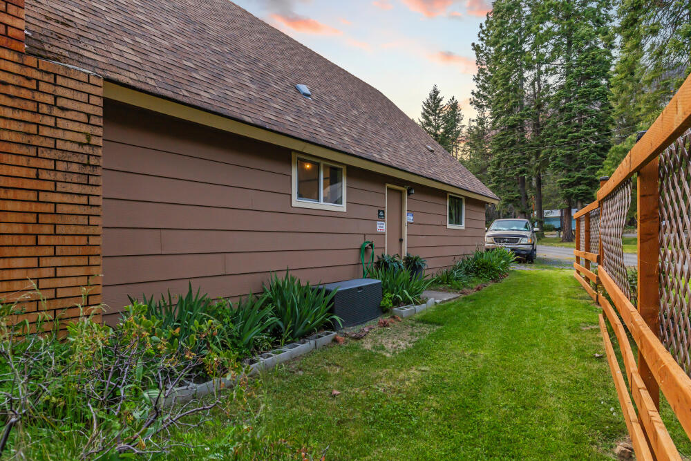 27233 Rocky Point Road Klamath Falls, OR 97601 - Photo 80 of 85