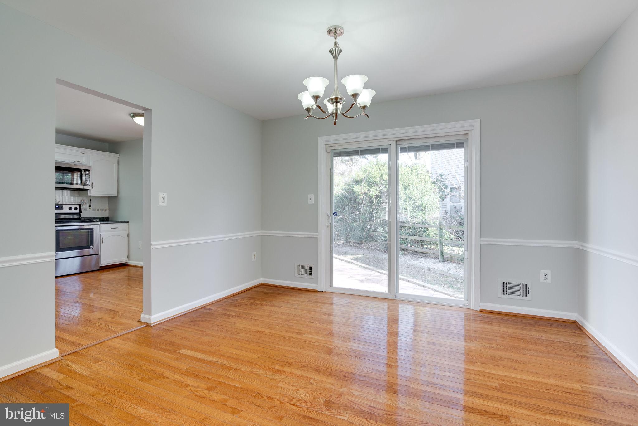7761 Lowmoor Road Springfield, VA 22153 - Photo 16 of 41 Dining room