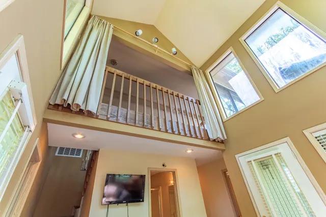 a view of an entryway