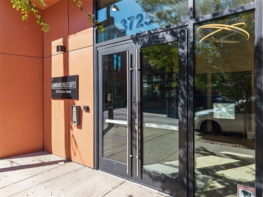 3725 Butler Street, Unit 302 Pittsburgh, PA 15201 - Photo 3 of 44