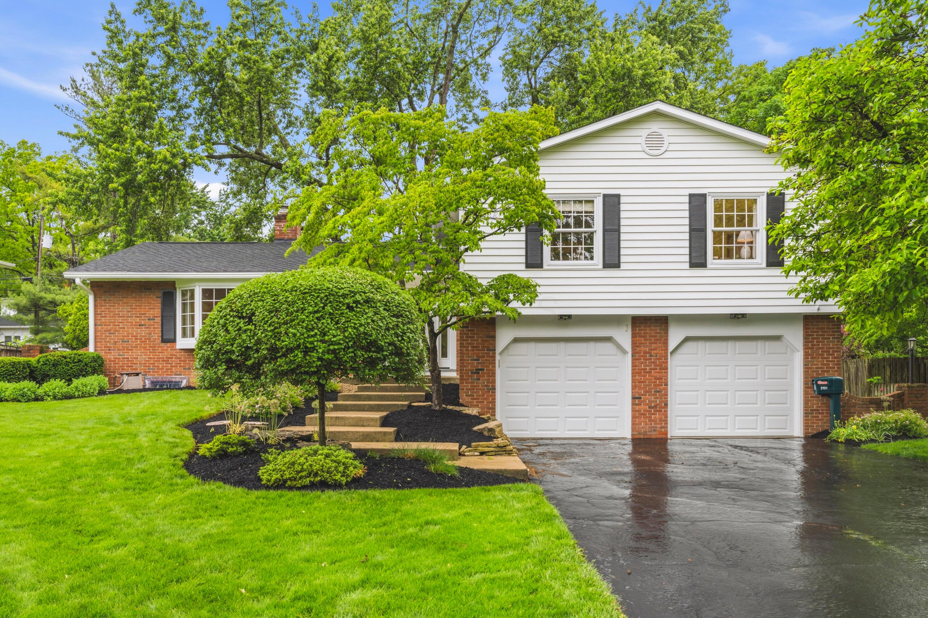 2151 Pinebrook Road Upper Arlington, OH 43220 - Photo 4 of 67
