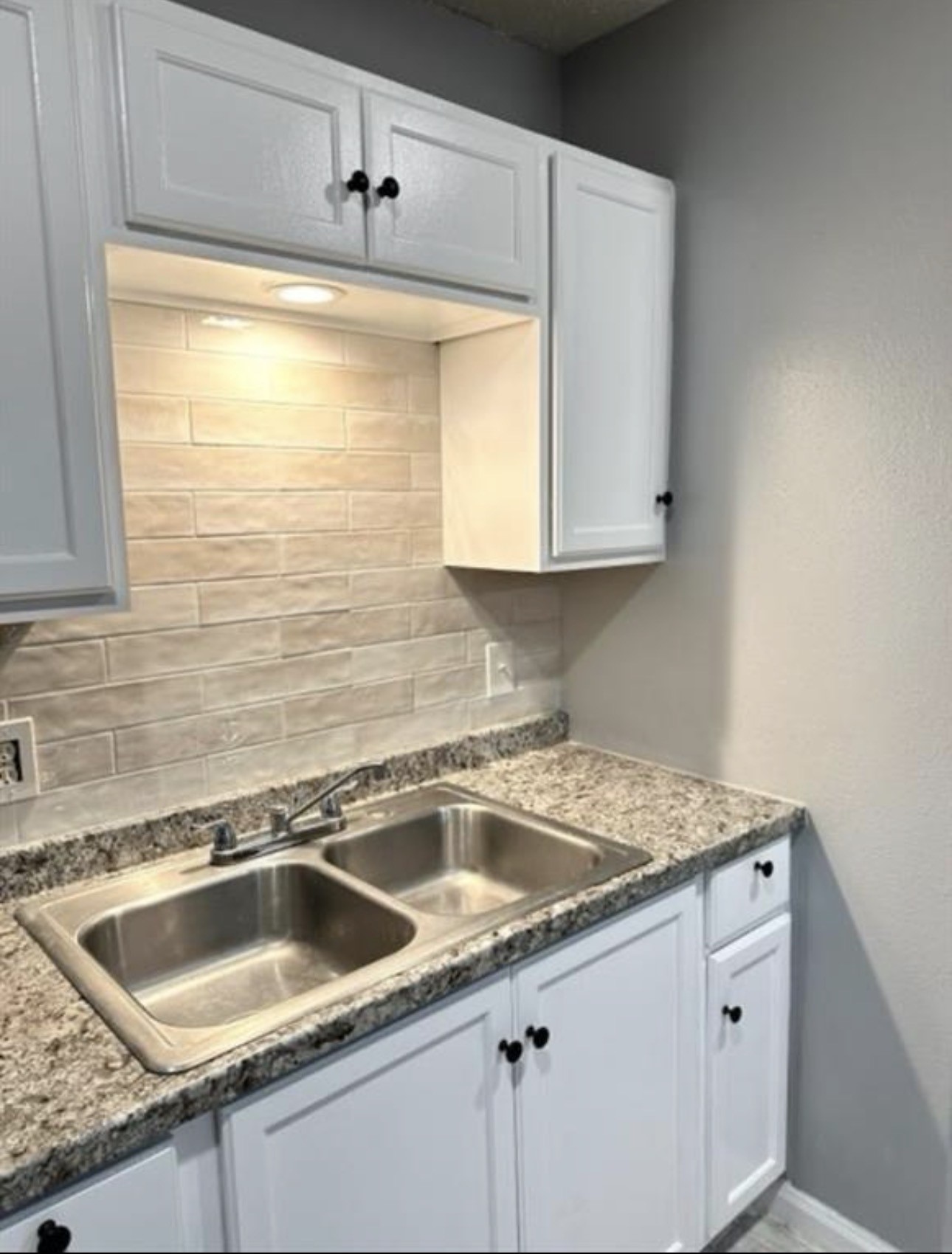 6918 Hirsch Road, Unit 6916 Houston, TX 77016 - Photo 2 of 6