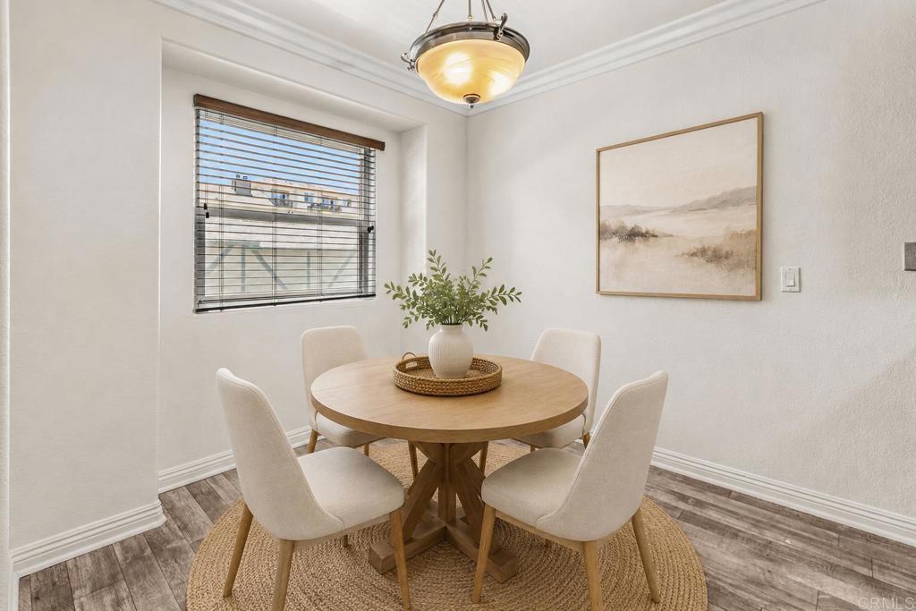 1434 Marshall Road, Unit 23 Alpine, CA 91901 - Photo 4 of 28 Dining Area - Virtually Staged