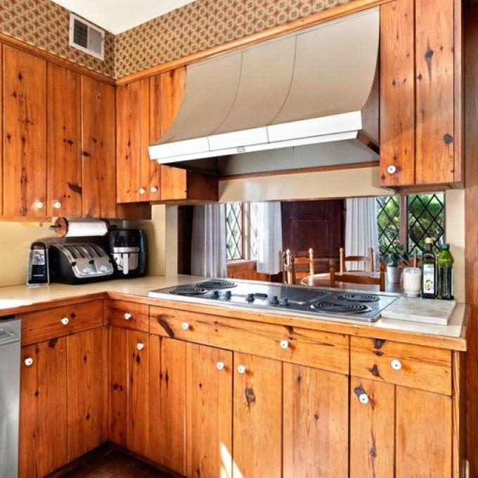 28 Hangers Mill Road Staunton, VA 24401 - Photo 6 of 38 a view of a kitchen from a sink