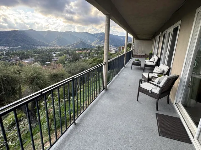 $869,000 | 2108 La Canada Crest Drive, Unit A, La Canada Flintridge, CA 91011