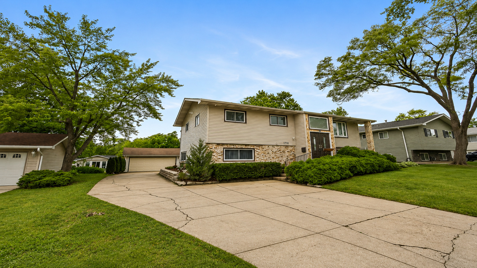 1770 North Newport Road Hoffman Estates, IL 60169 - Photo 45 of 50